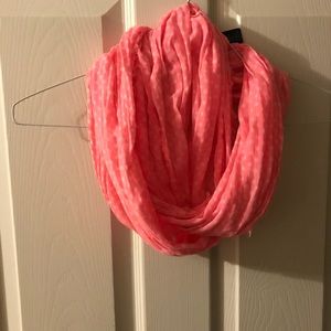 AEO bright pink polka dot scarf